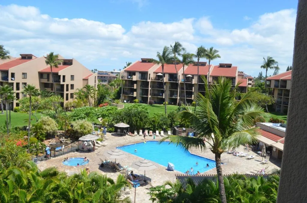Image of Luxurious Top Floor Kamaole Sands 6-404
