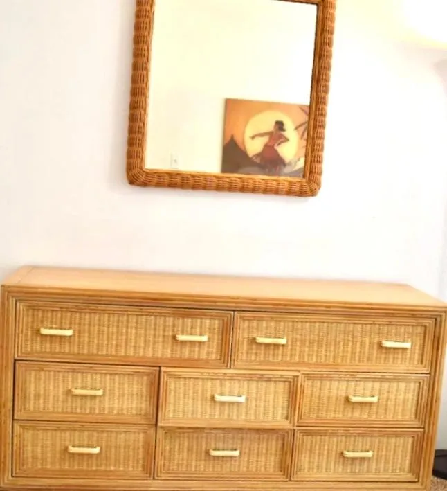 Image 3 of MAILAN HALE II