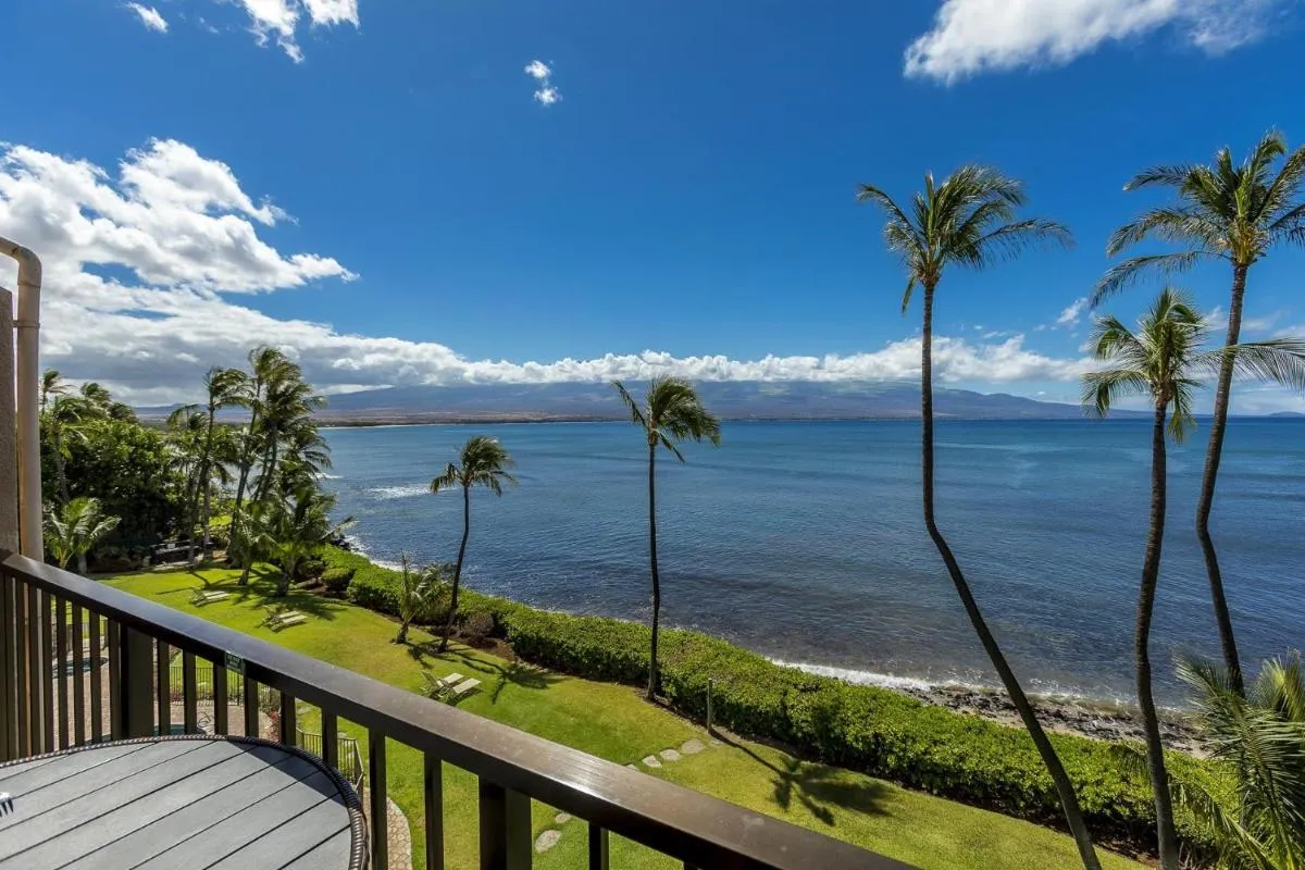 Image 1 of Maalaea Banyans by Coldwell Banker Island Vacations