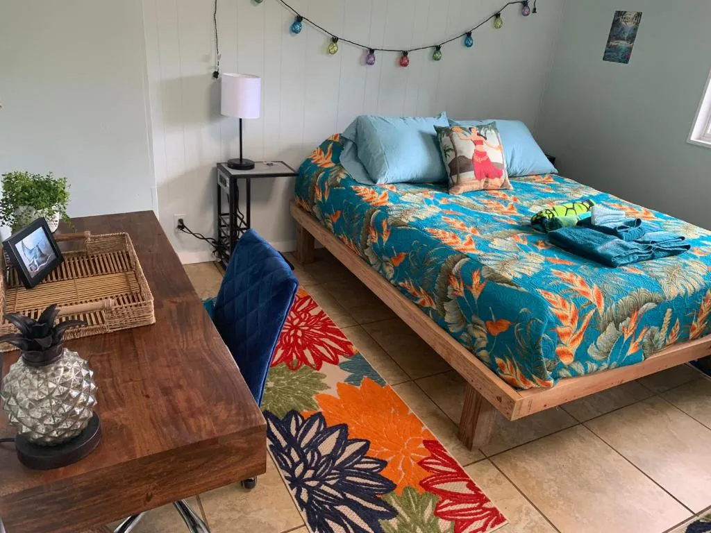 Image of Manta Soul Tiki Cottage