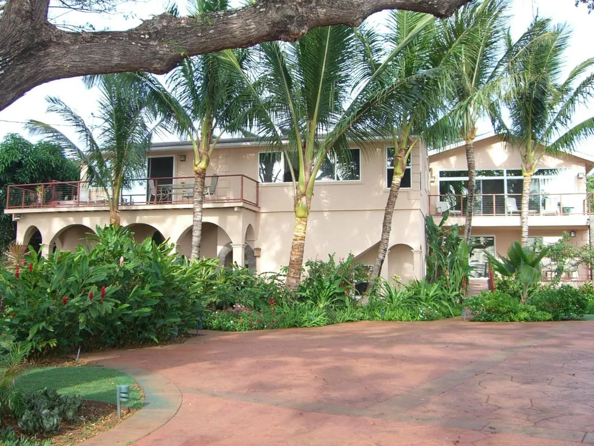 Image 1 of Maui Beach House B & B