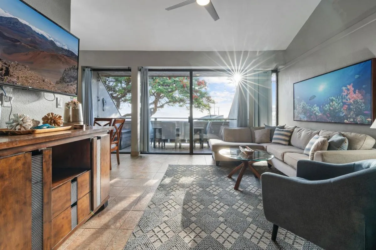 Image 1 of Maui Beach Retreat