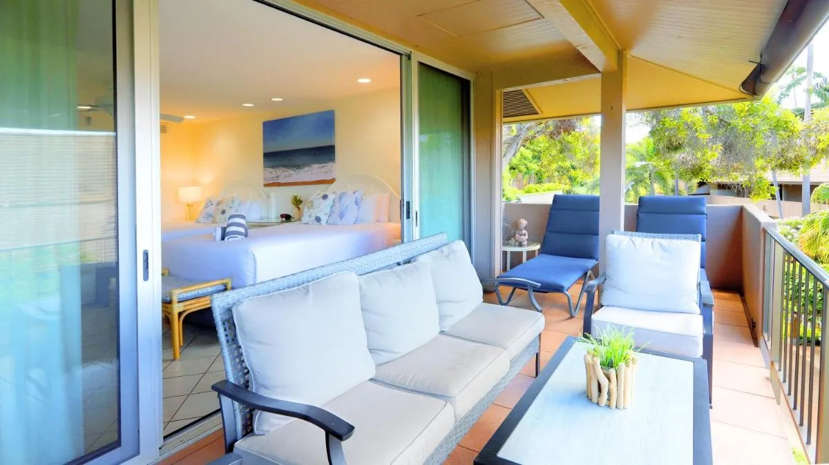 Image 3 of Maui Eldorado B200-Large lanai w/ocean/golf course views