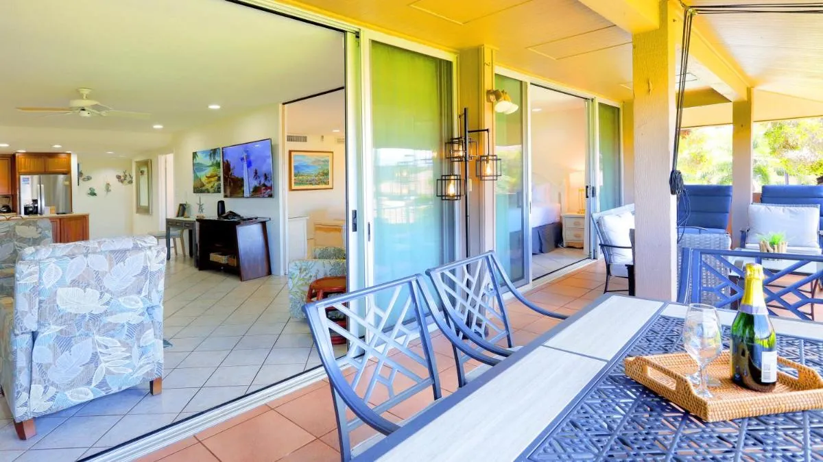 Image 4 of Maui Eldorado B200-Large lanai w/ocean/golf course views