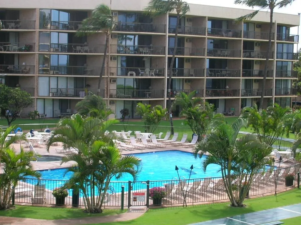 Image 4 of Maui Sunset B204 condo