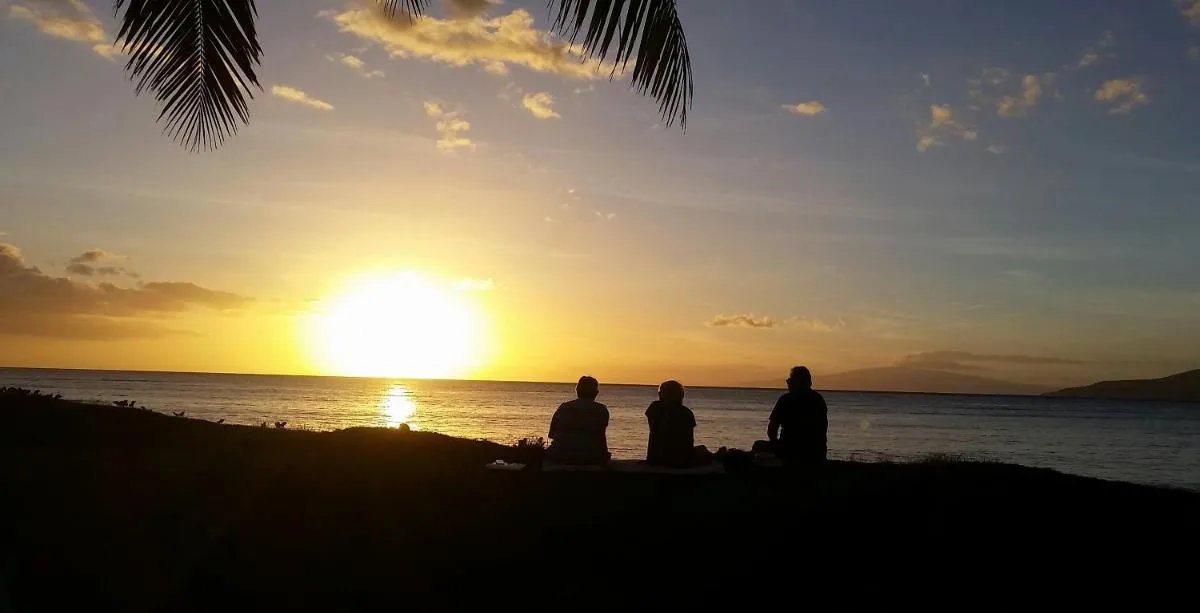 Image 5 of Maui Sunset B423