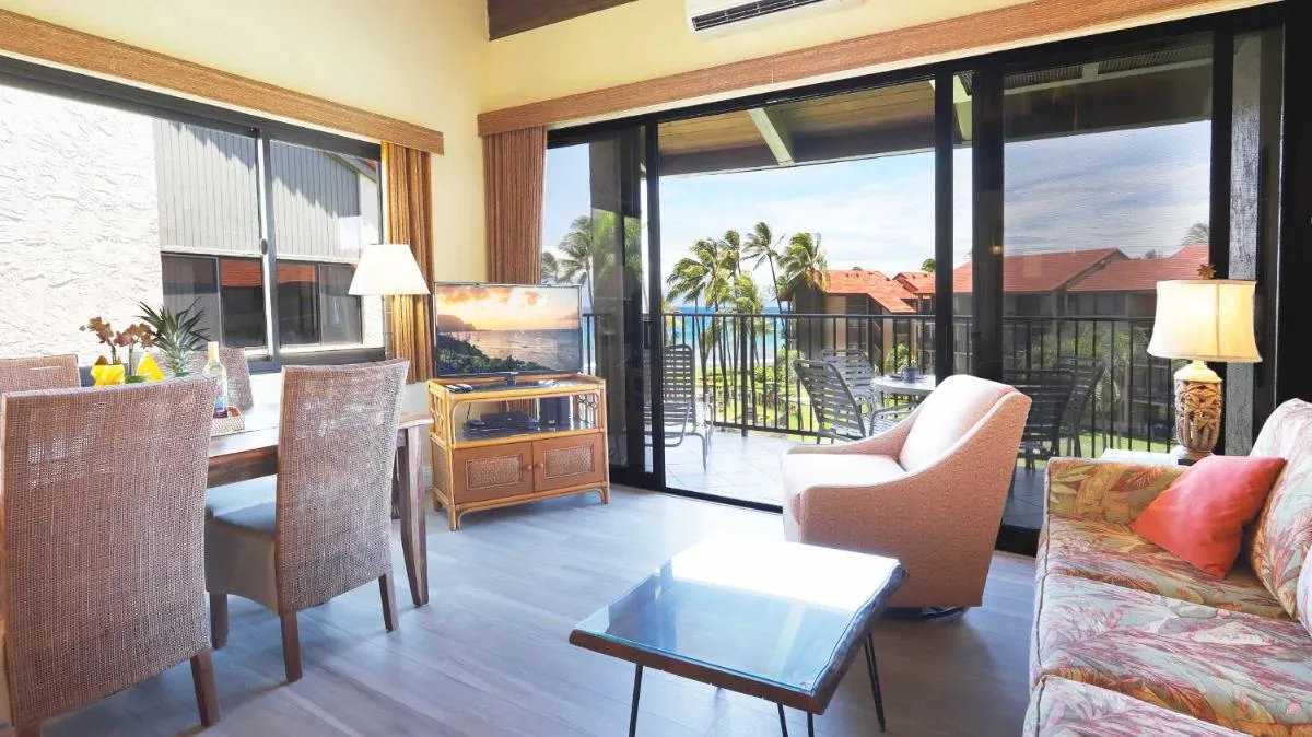 Image 3 of Maui Westside Presents: Papakea J401 Top floor Ocean Views