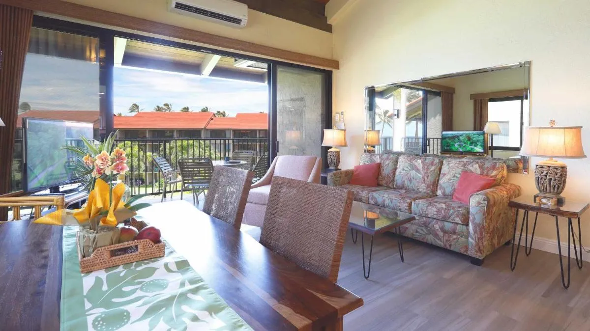 Image 4 of Maui Westside Presents: Papakea J401 Top floor Ocean Views