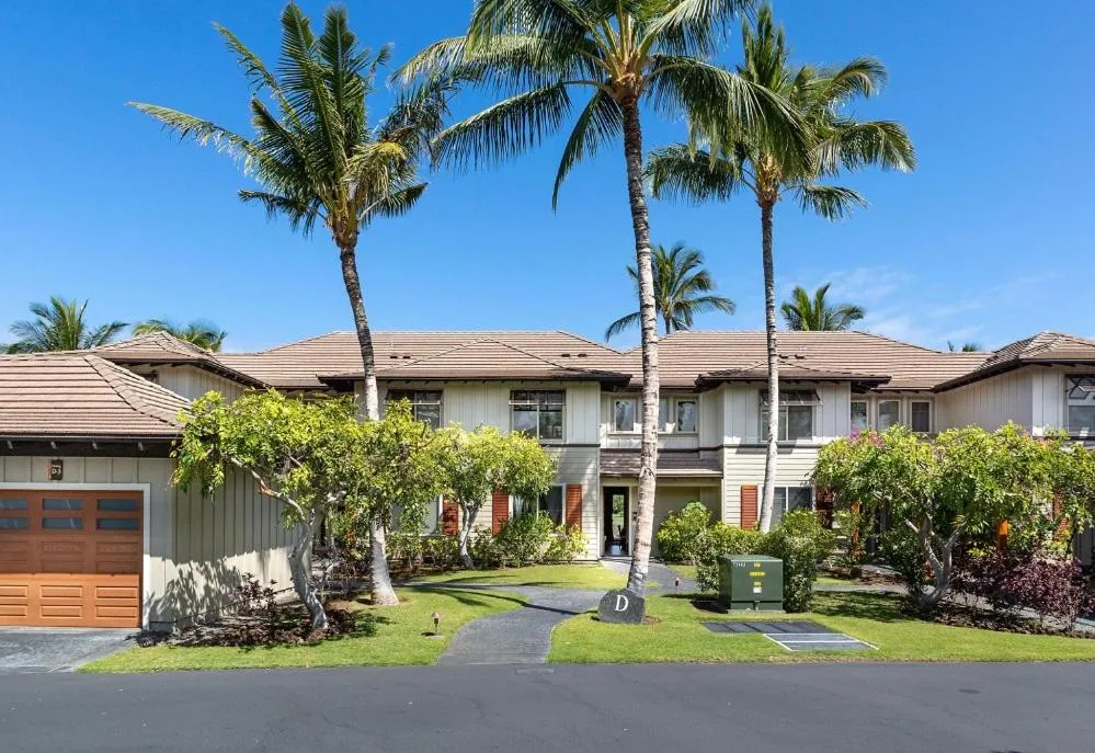 Image 3 of Mauna Lani Beach Club Pass D3 Golf Villas at Mauna Lani