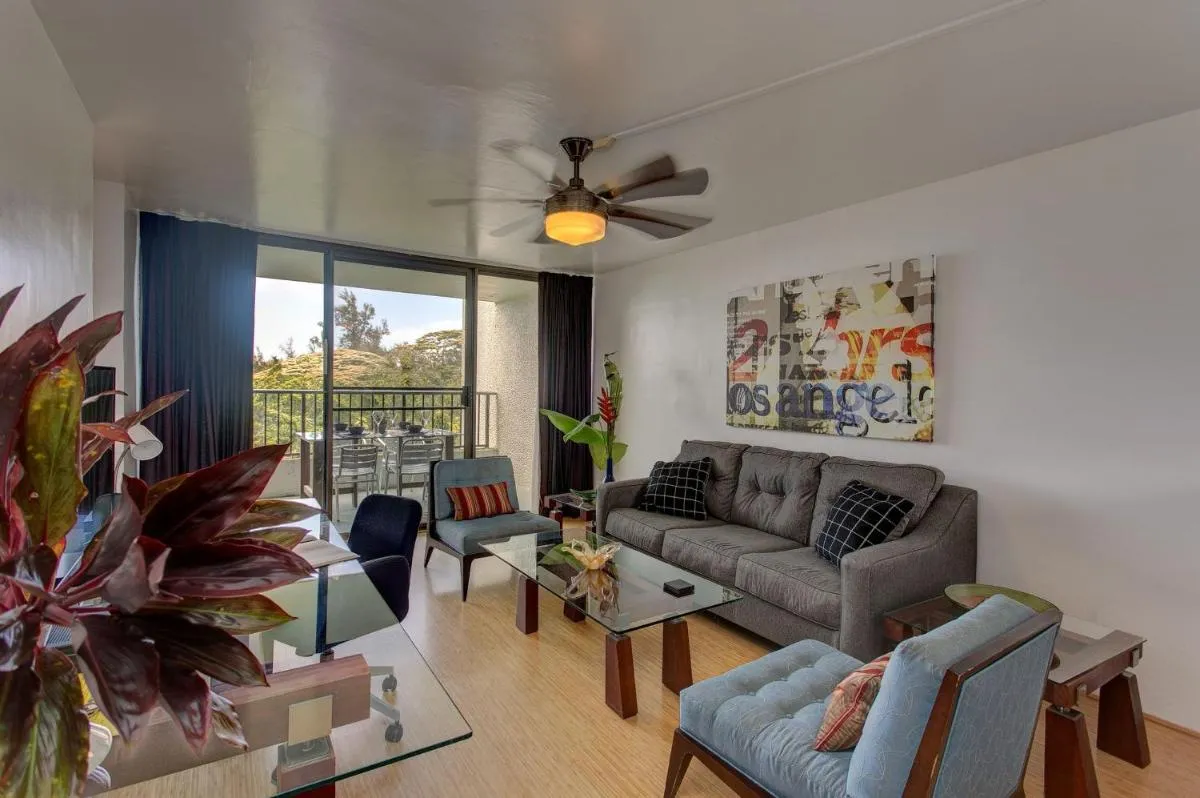 Image 5 of Mauna Loa Shores #405 condo