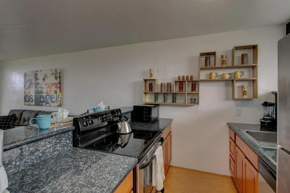 Image 6 of Mauna Loa Shores #405 condo
