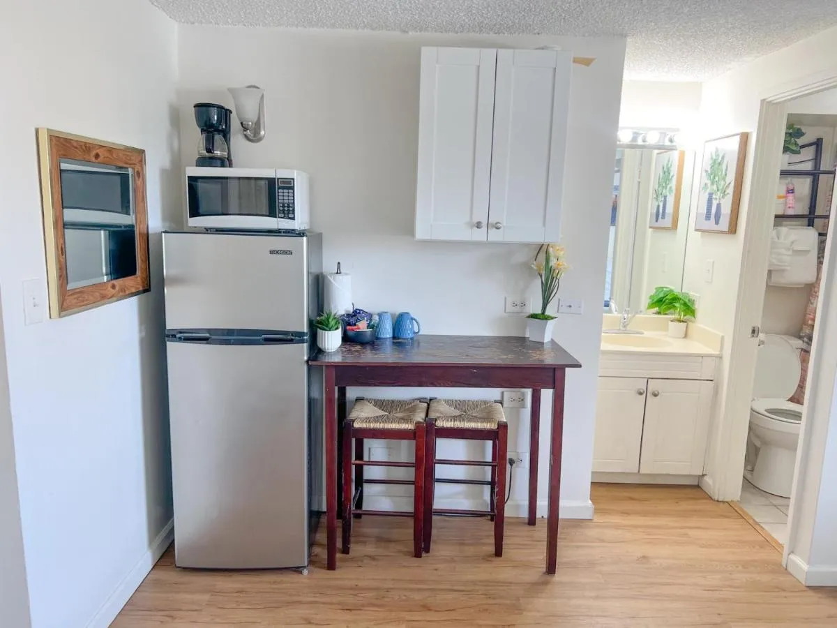 Image 1 of Mellow Kuhio Village Studio condo