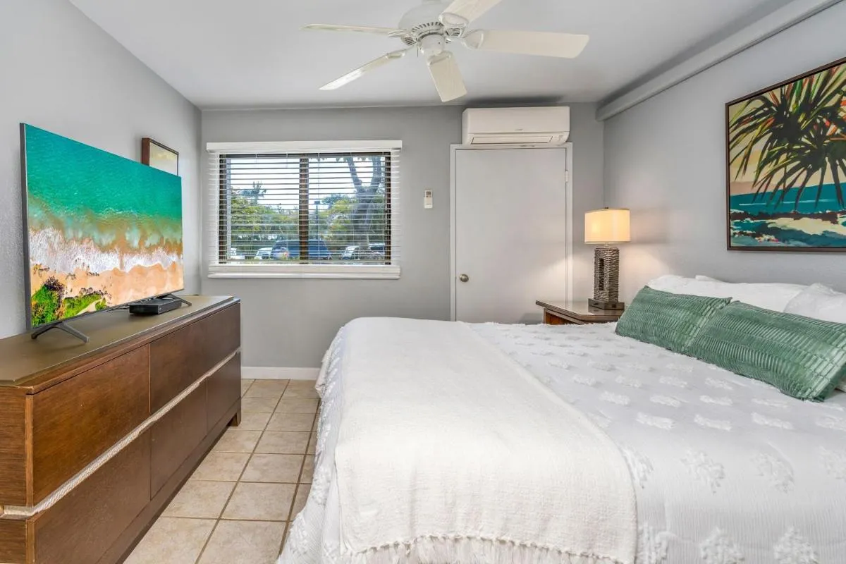 Image 3 of Napili Point B35 condo