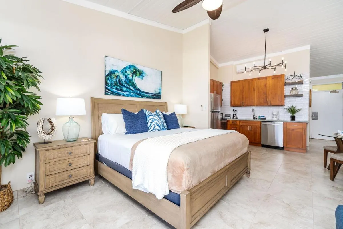 Image 3 of Napili Shores A203 OF Studio condo