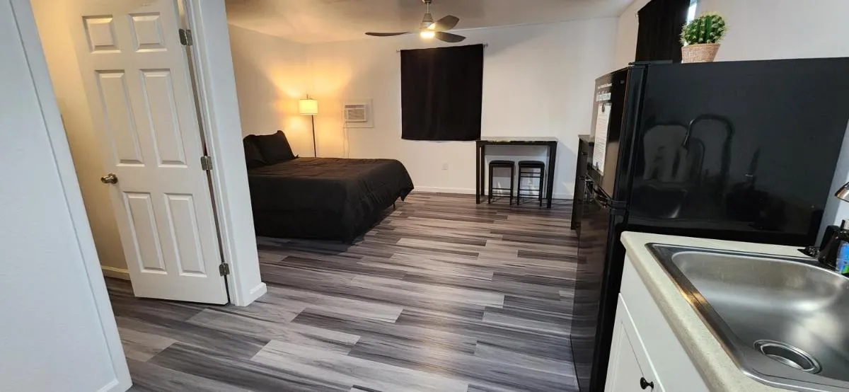 Image 3 of New Private Cozy Studio Self CheckIn- Apt 3