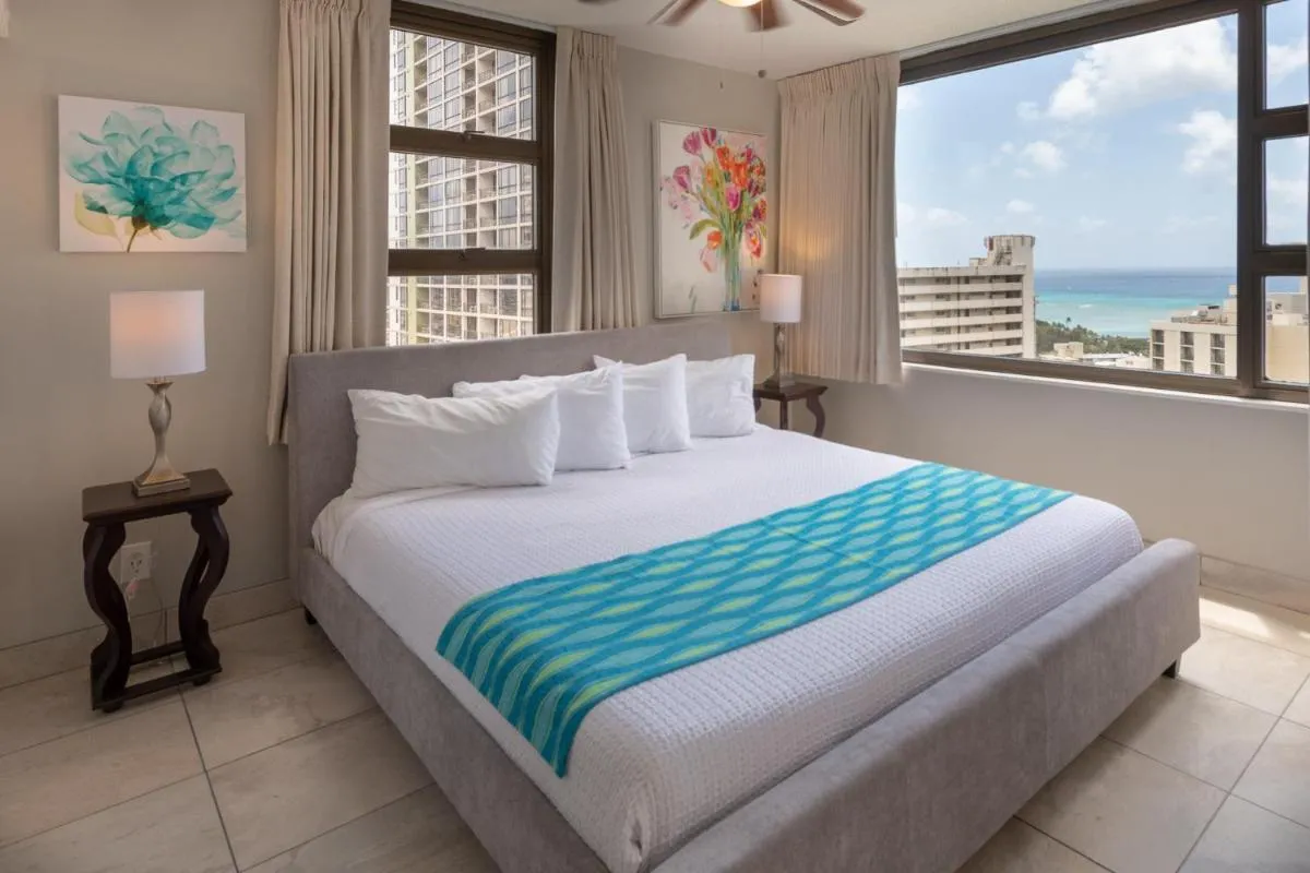Image 3 of Newly Remodeled Corner Unit at the Waikiki Banyan with Diamond Head Views condo