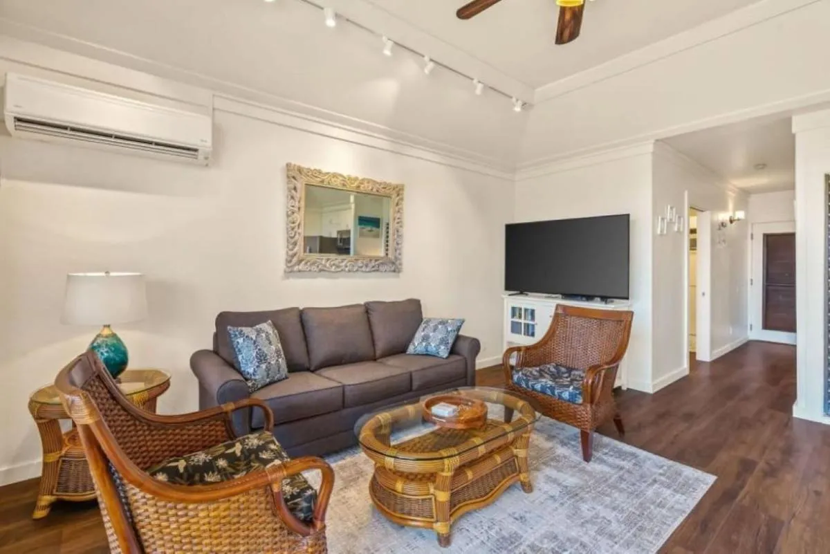 Image 3 of New remodeled Kiahuna Paradise condo