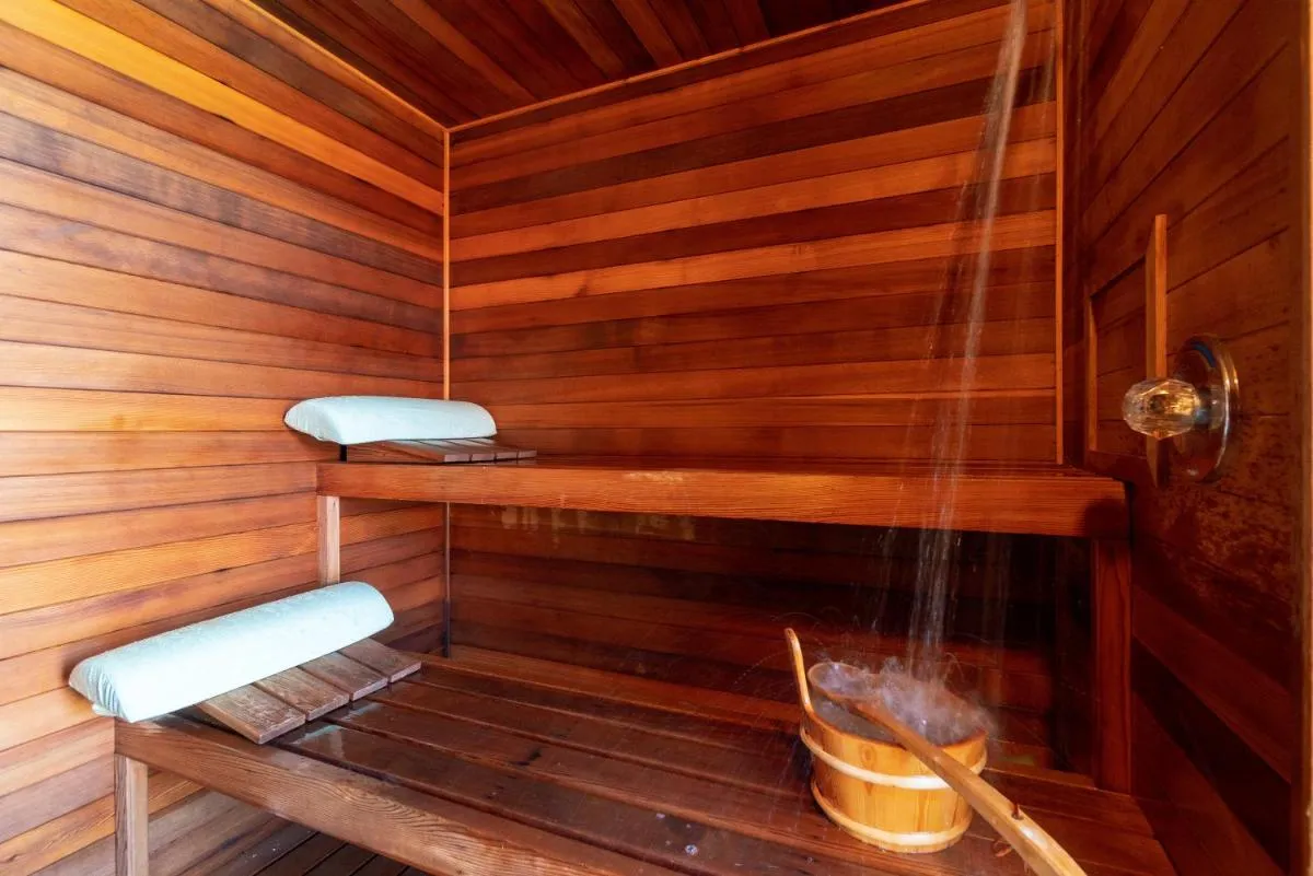 Image 3 of Noahs Hideaway Luxury B&B