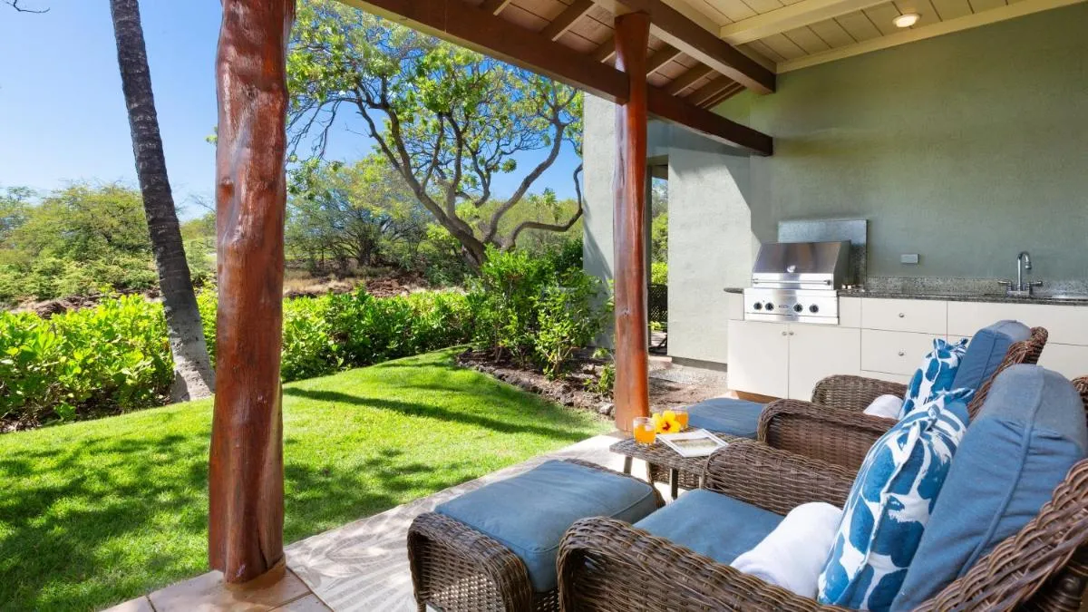 Image 6 of ORCHID VILLA Inviting Fairways 3BR with Bikes and Private Beach Club