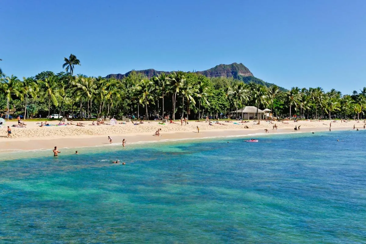 Image 1 of Oahu Tradewinds Plaza 601 condo