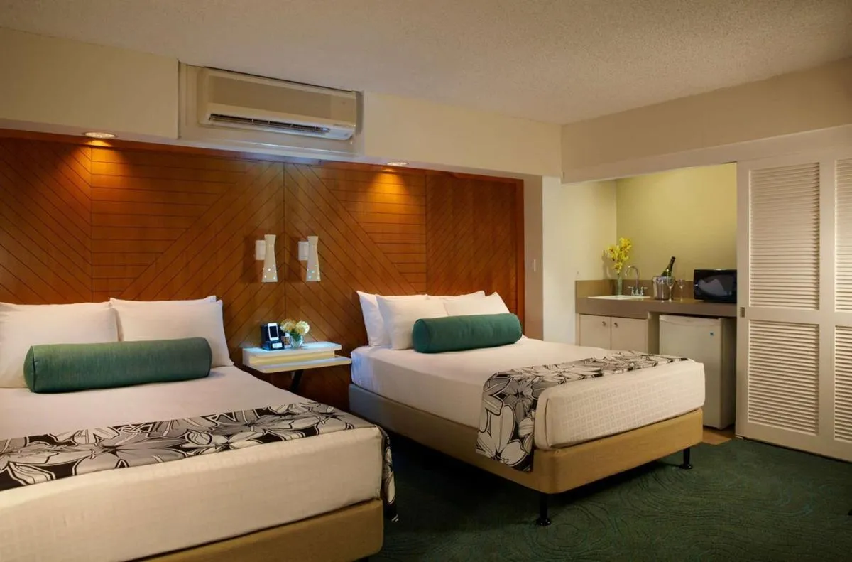 Image 5 of Oasis Hotel Waikiki