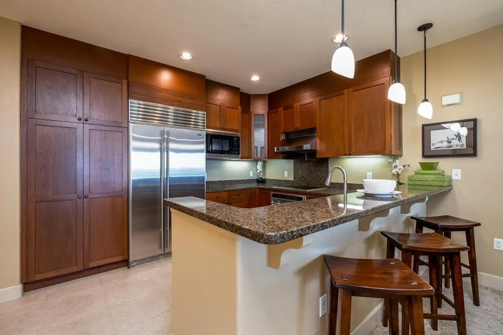 Image 3 of Ocean Front 13E Halii Kai