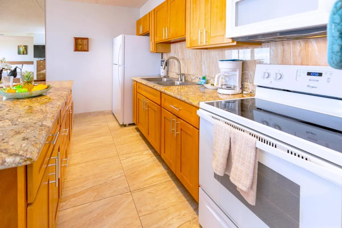 Image 6 of Ocean View Delight, Walk to Beach with Free Parking