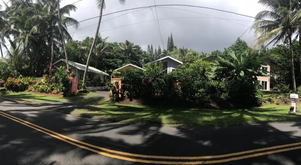 Image 1 of Oceanfront Cottage Near the Kalapana Lava Flows