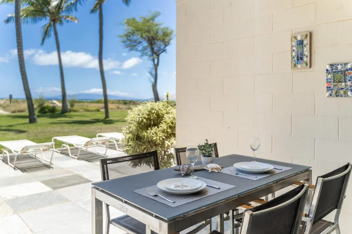 Image 5 of Oceanfront Paradise: Fully Remodeled Ground Floor Condo (HKOK119)