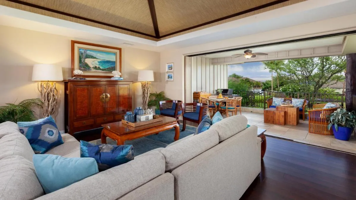 Image 4 of PLUMERIA HALE Exquisite 4BR KaMilo Home with Bikes and Beach Gear