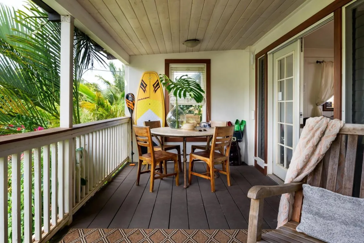 Image 6 of Paia Inn