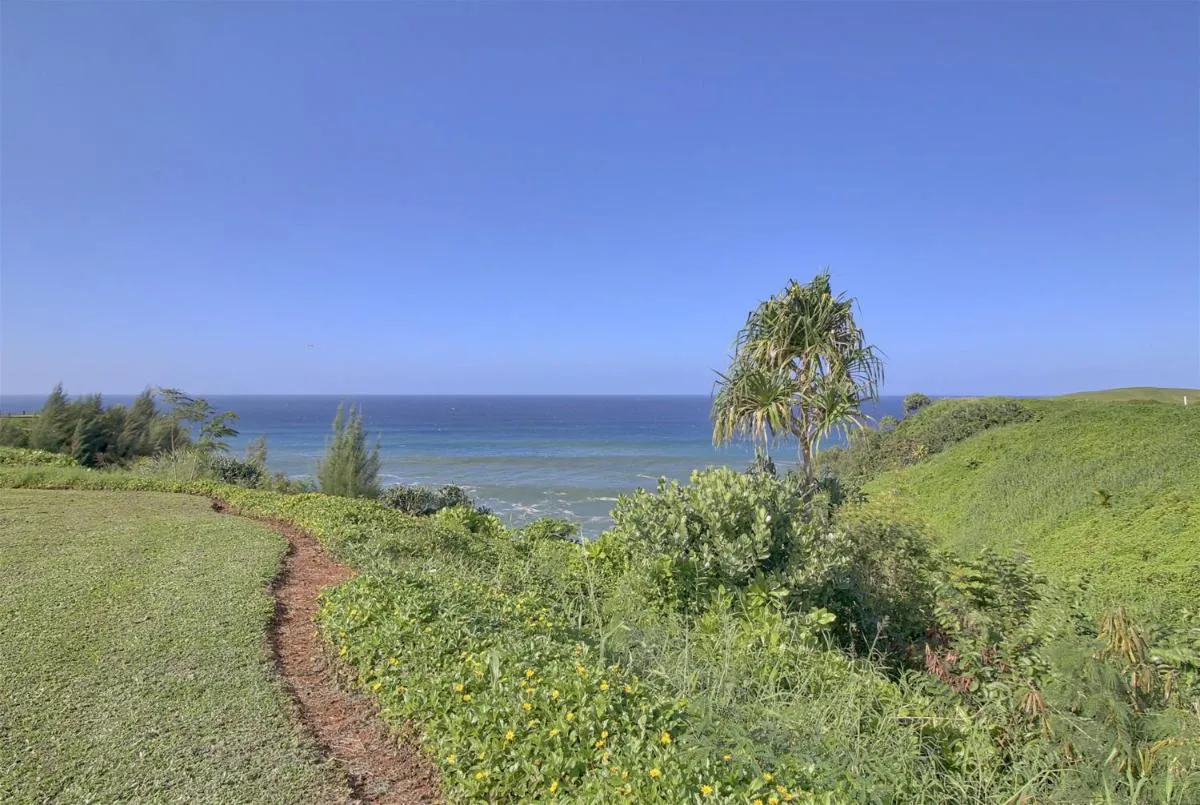 Image 1 of Pali Ke Kua 144