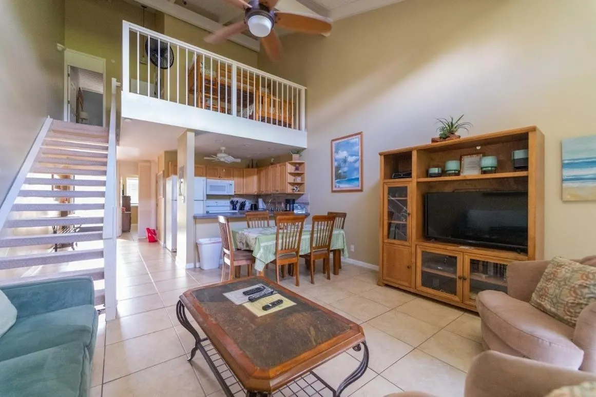 Image 3 of Paniolo Condo