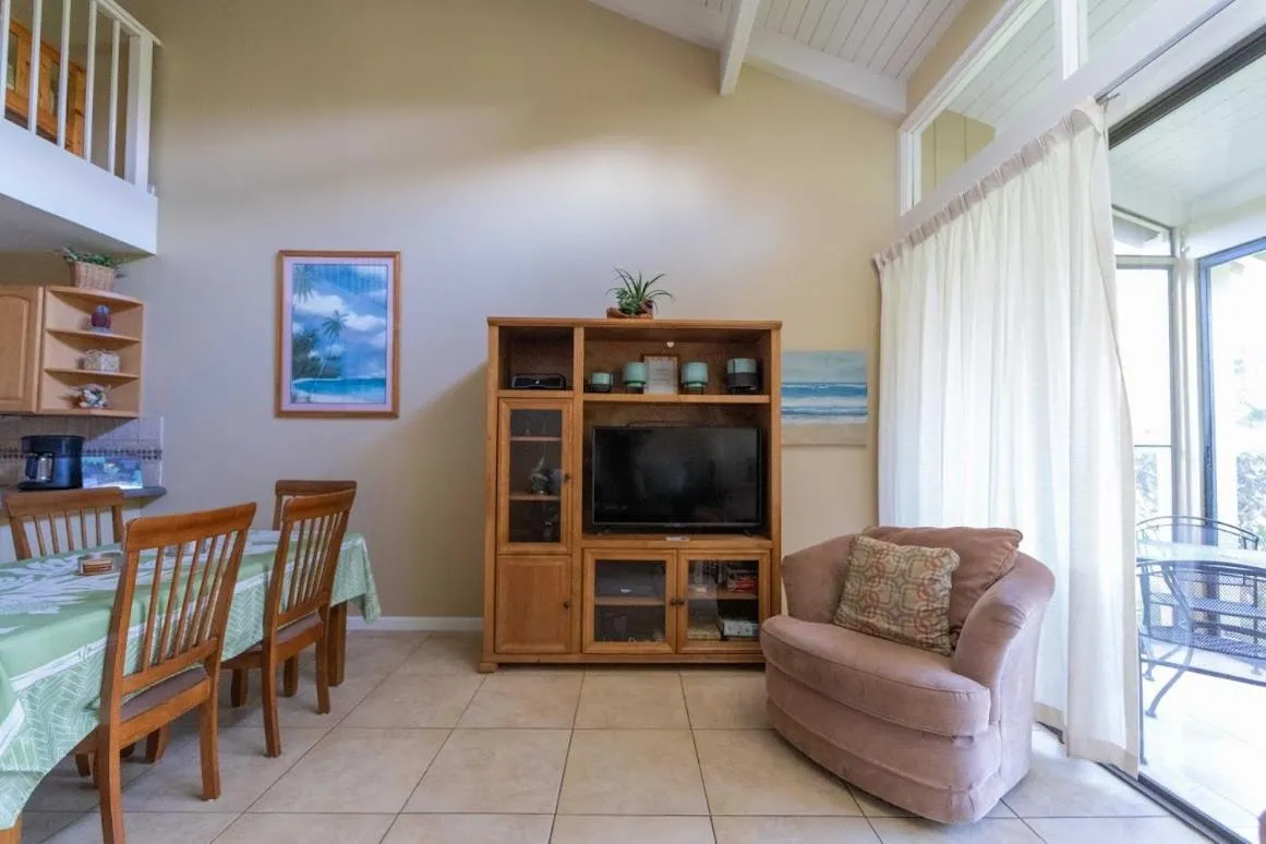 Image 4 of Paniolo Condo