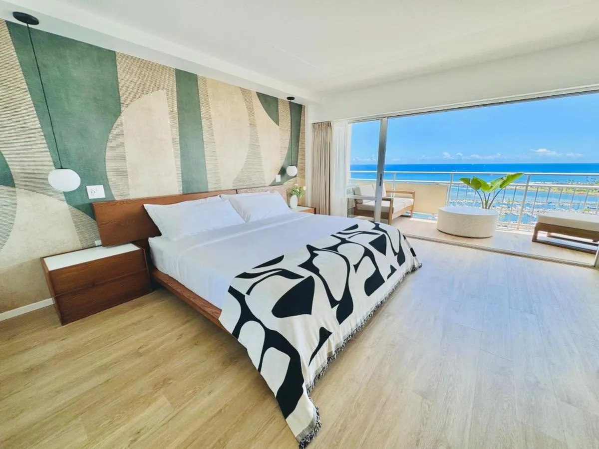 Image 2 of Panoramic Oceanview Resort – Full Kitchen in Each Room, 2 Swimming Pools, Onsite Restaurants, Fireworks Every Friday
