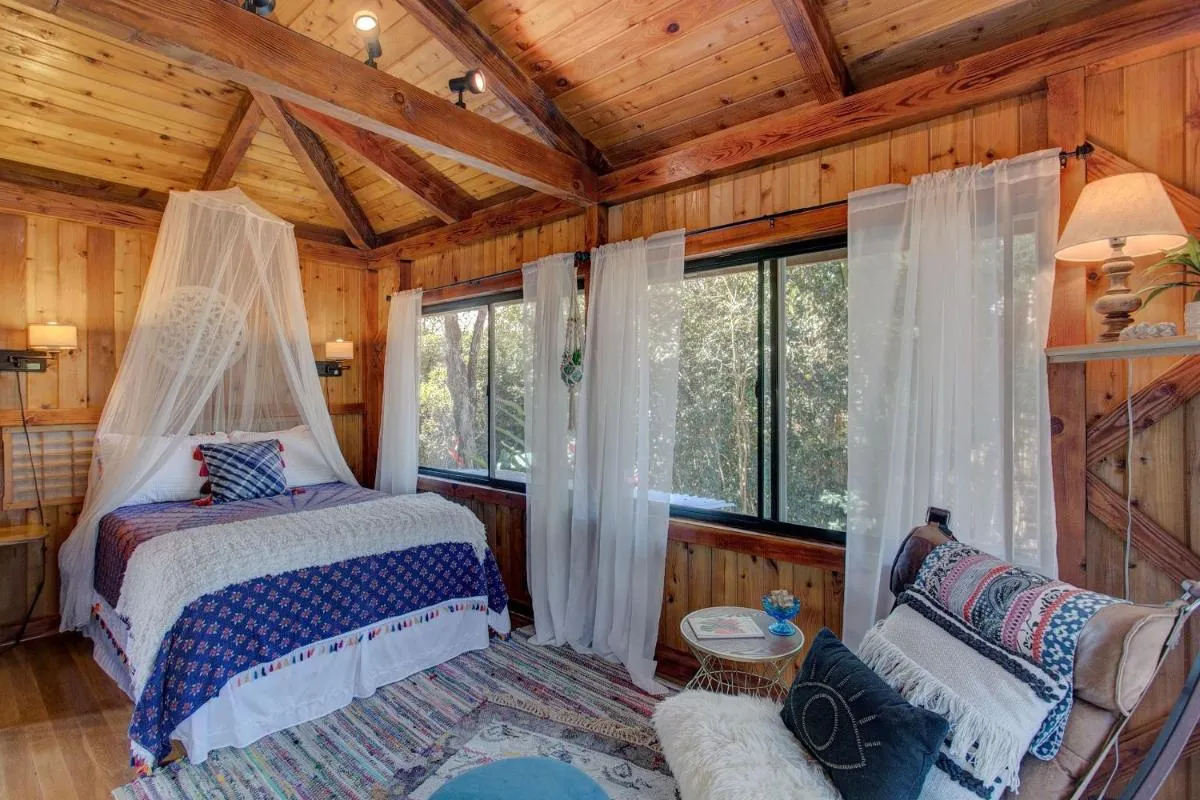 Image 4 of Peace of Paradise cabin