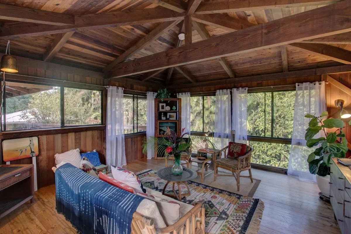 Image 1 of Peace of Paradise cabin