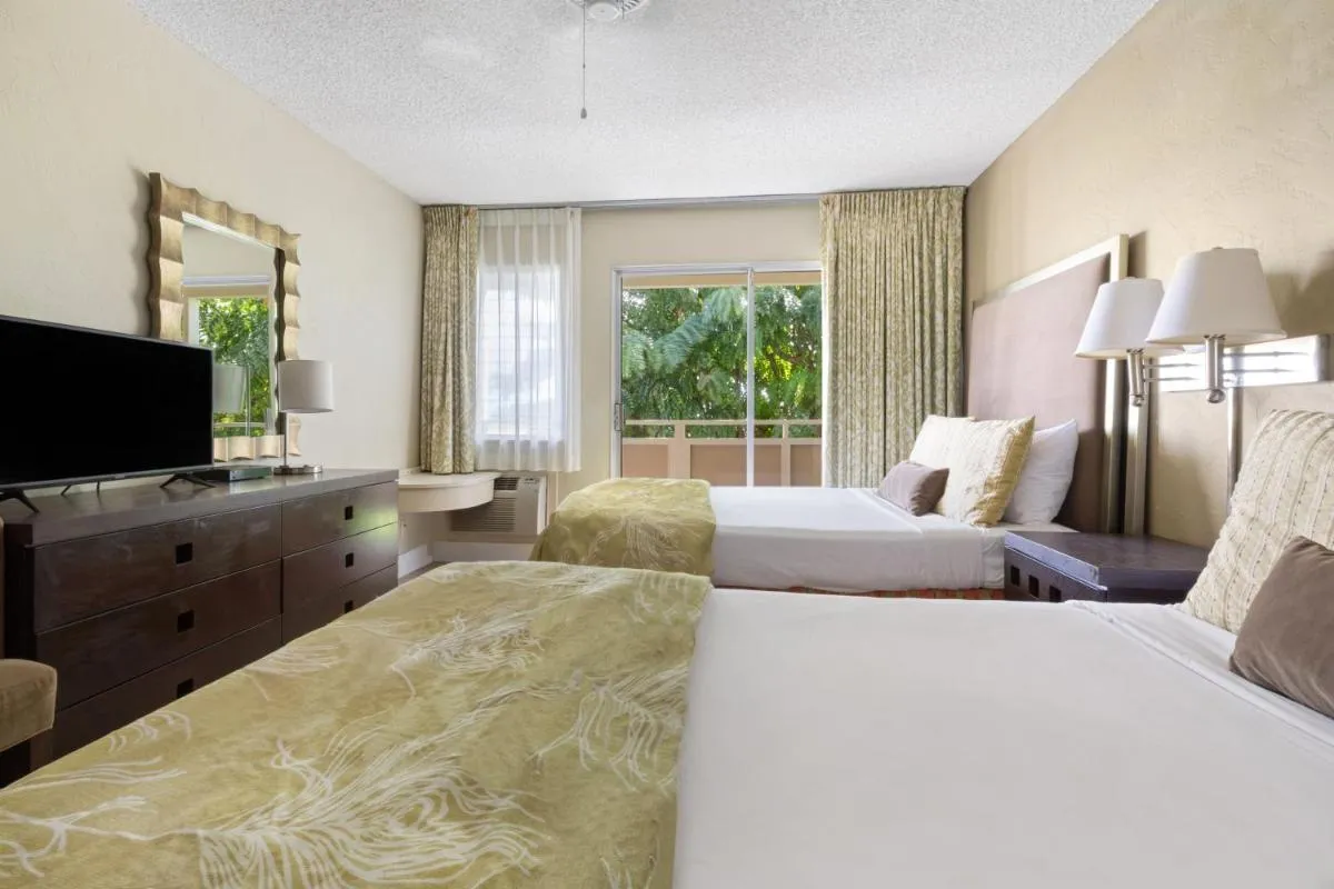 Image 3 of Plantation Hale Suites