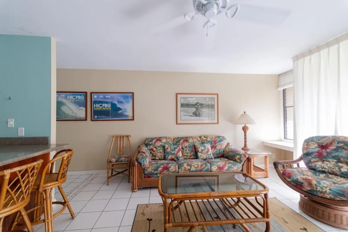 Image 4 of Primrose Condo