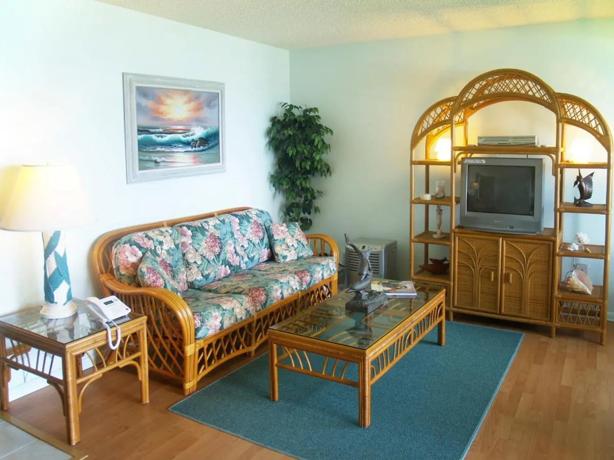 Image 6 of Princeville Sealodge Unit D-4