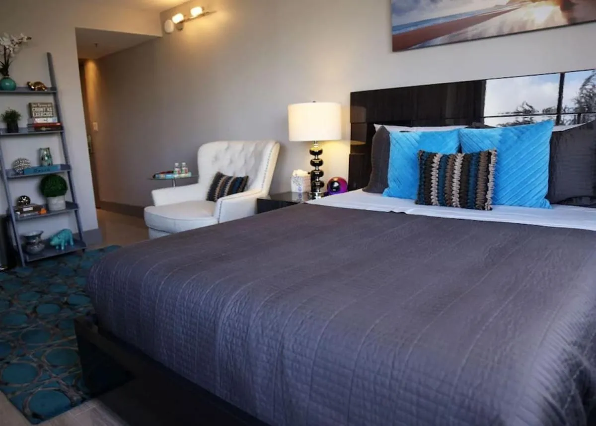 Image 1 of Private Modern Luxury Studio Waikiki