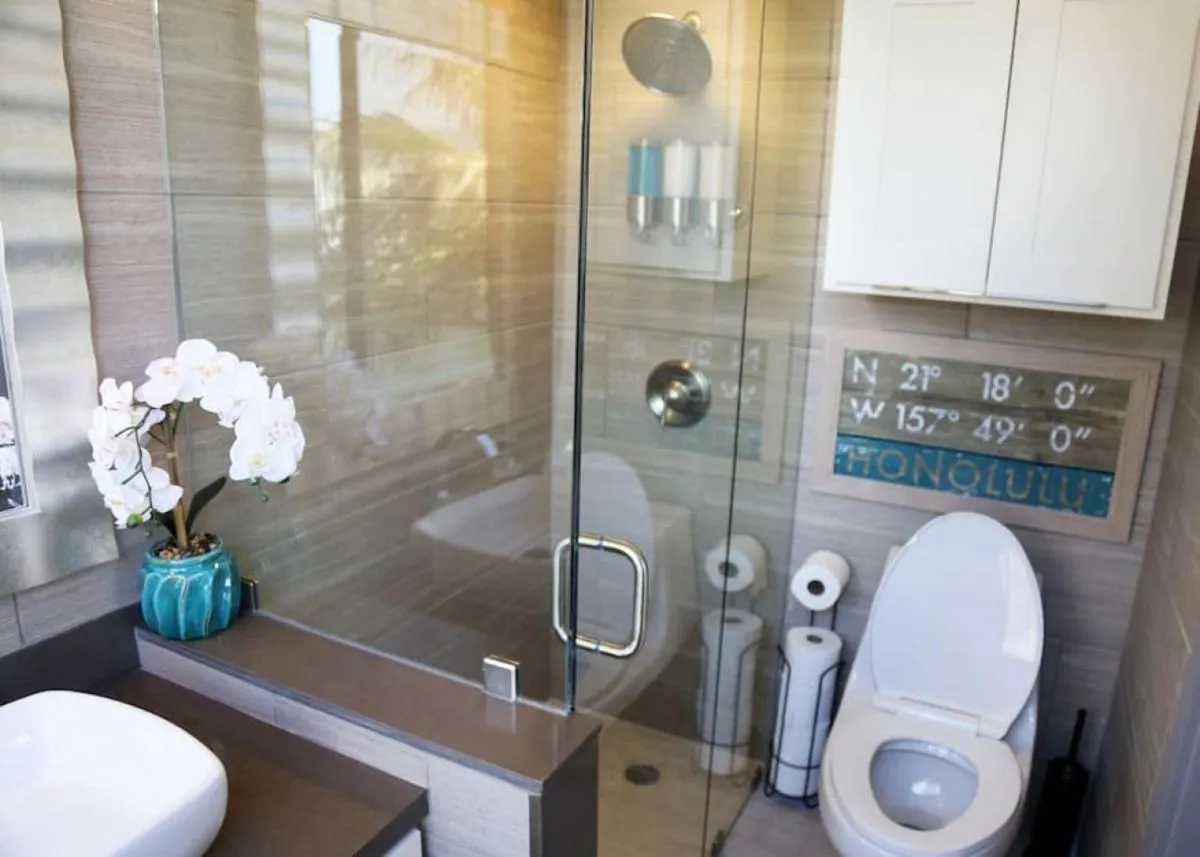 Image 4 of Private Modern Luxury Studio Waikiki