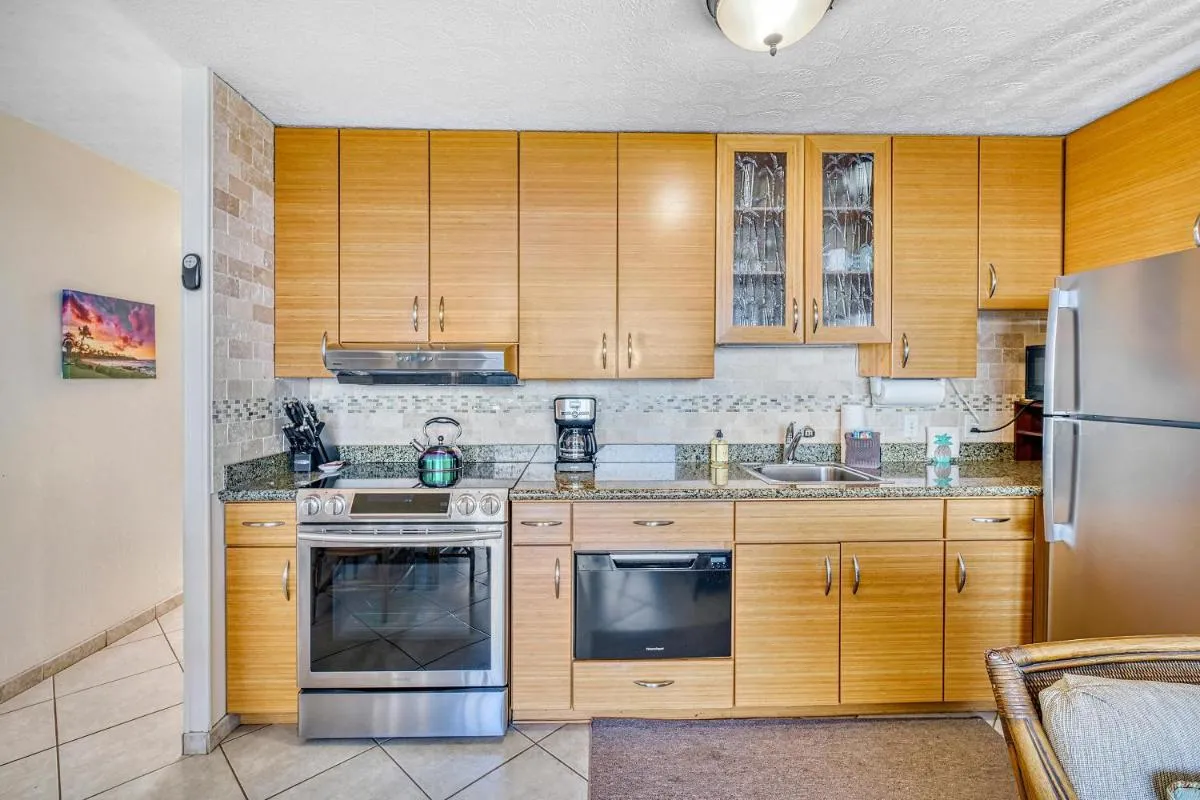 Image 1 of Punahoa Beach 201, Beautiful Renovation, Split AC