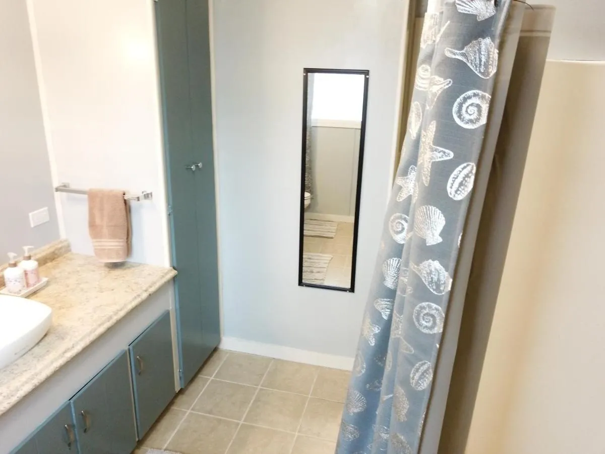Image 5 of Rainbow Ohana, unit 2
