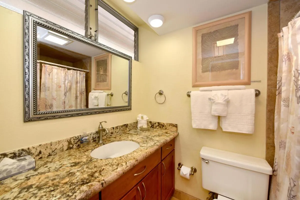 Image 3 of Royal Kahana 104