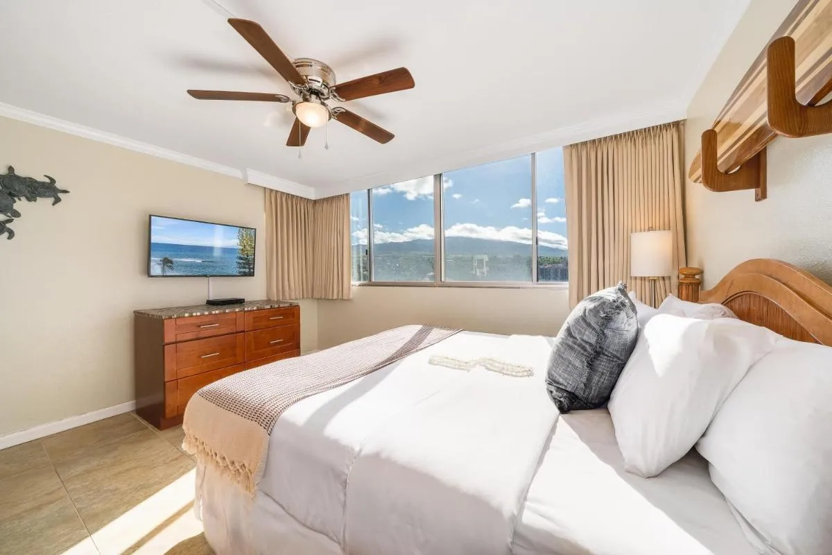 Image 5 of Royal Kahana 701