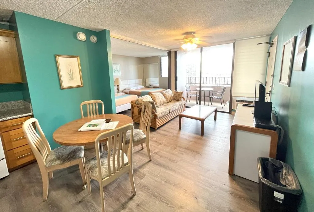 Image of Royal Kuhio 1703 – Spacious Studio with Stunning Mountain Views in the Heart of Waikiki!
