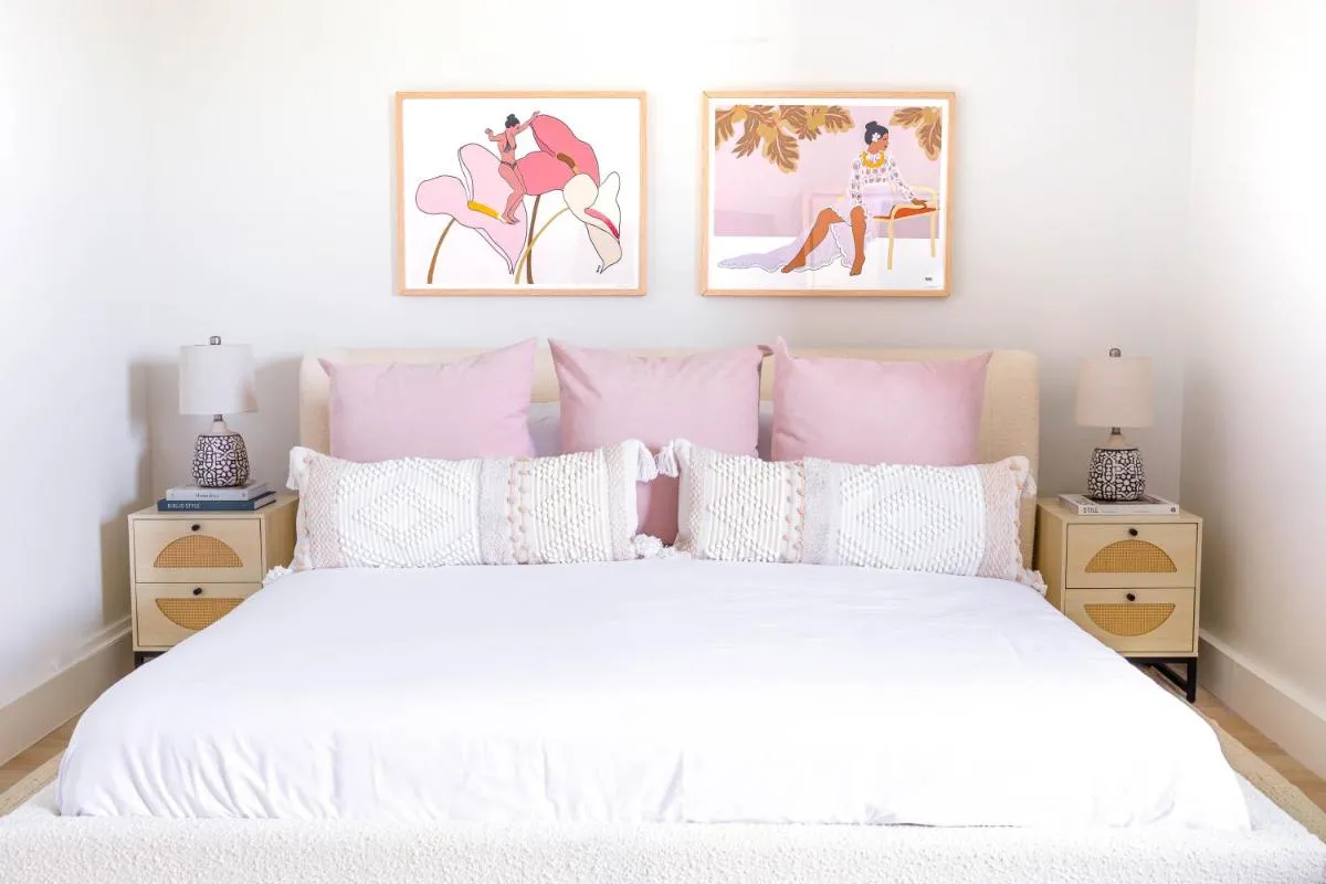 Image 5 of S&N Lux Suite-Free Parking-King Bed-Kitchen-WiFi