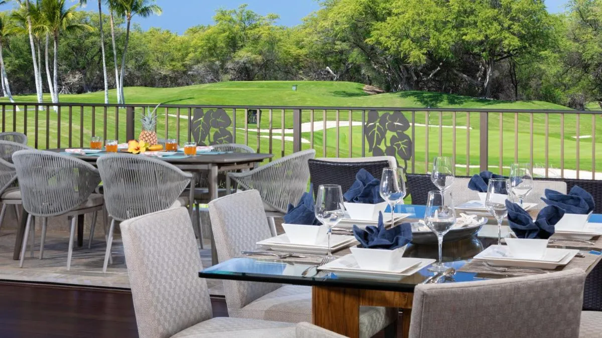 Image 3 of SOAK UP THE SUN VILLA Sun-Drenched 3BR KaMilo Home with Golf Course View