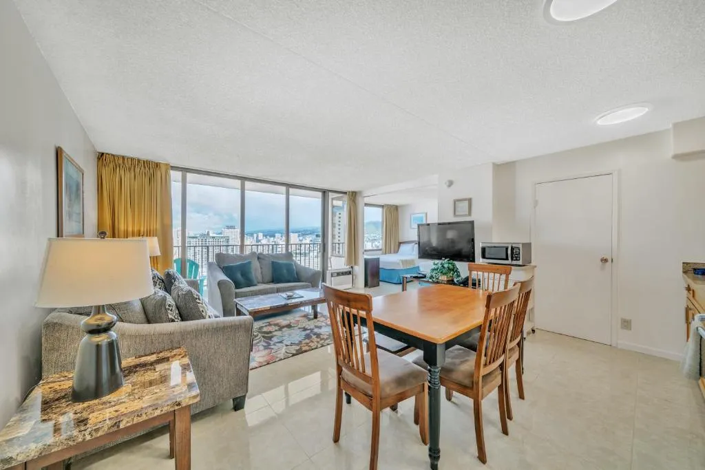 Image of Standard Ocean View Condo – 35th floor views, Free parking & Wifi condo